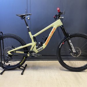 2024 Santa Cruz Nomad L 2